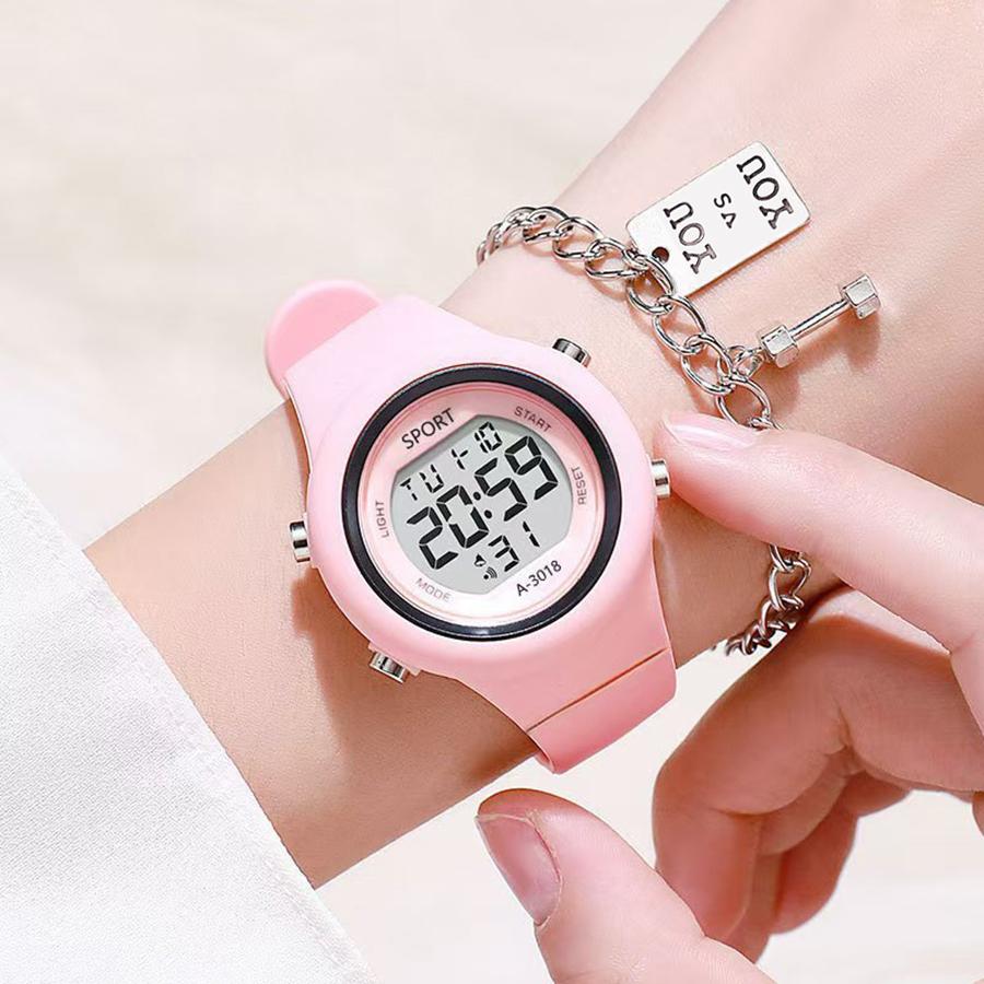 LED Digital Kids Sports Watch set Luminous Waterproof Alarm Clock Boys and Girls Student Electronic Wristwatch with Bracelet set розовый
LED Digital Kids Sports Watch set Luminous Waterproof Alarm Clock Boys and Girls Student Electronic Wristwatch with Bracelet set розовый