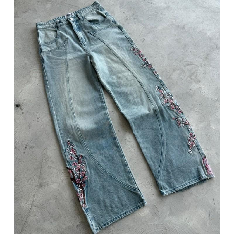 Plum Blossom Embroidery Denim Style Street Hipster Straight Pants Mid-waist Jeans S
Plum Blossom Embroidery Denim Style Street Hipster Straight Pants Mid-waist Jeans S