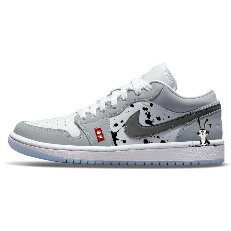 Jordan Air Jordan 1 Rabbit Minimalist Style Slip Resistant Low top Vintage Basketball Shoes Women s Gray White DC0774-105(Team366-) 36.5
Jordan Air Jordan 1 Rabbit Minimalist Style Slip Resistant Low top Vintage Basketball Shoes Women s Gray White DC0774-105(Team366-) 36.5