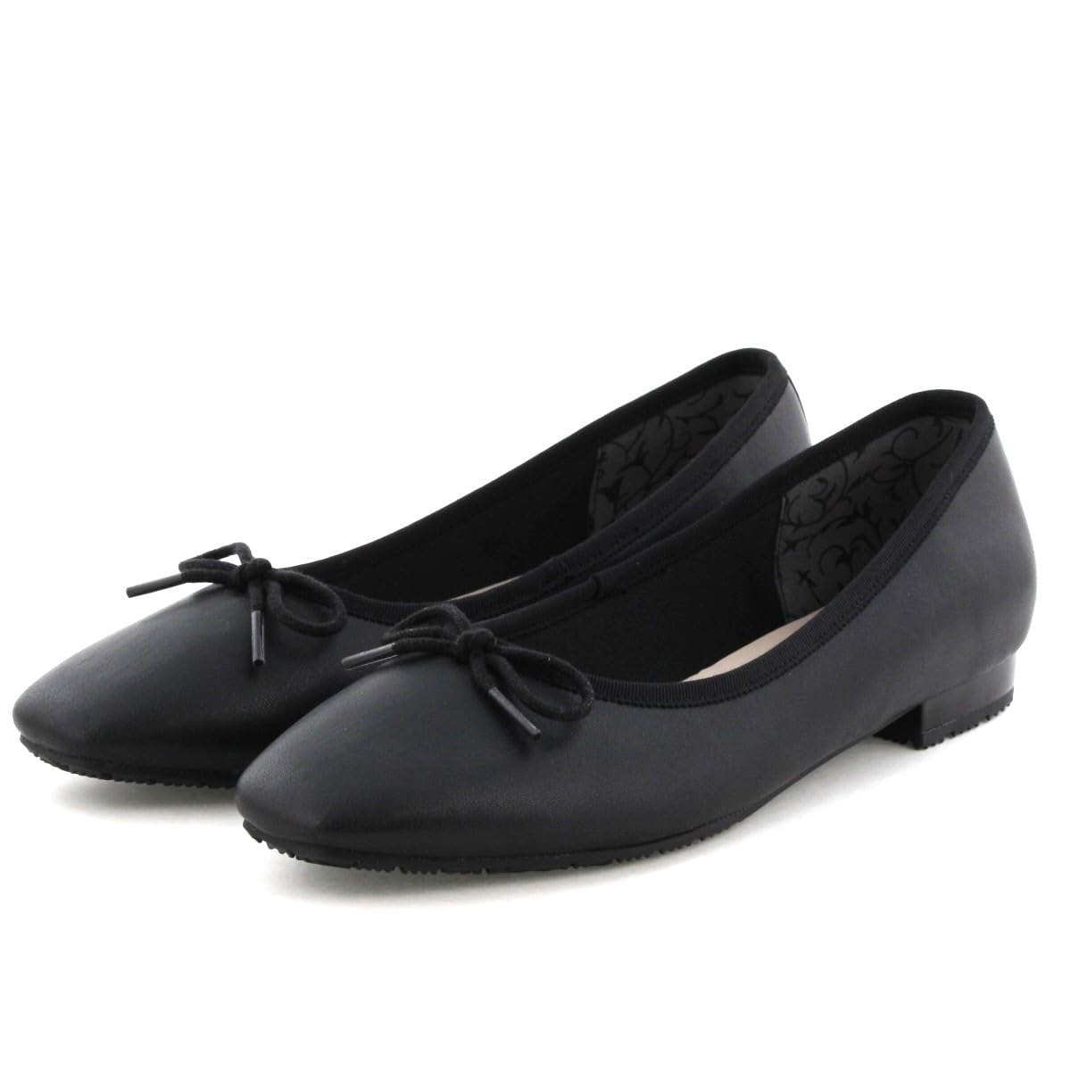 Водонепроницаемые балетки Himiko с плоской лентой / 644101 Черный 235
Водонепроницаемые балетки Himiko с плоской лентой / 644101 Черный 235