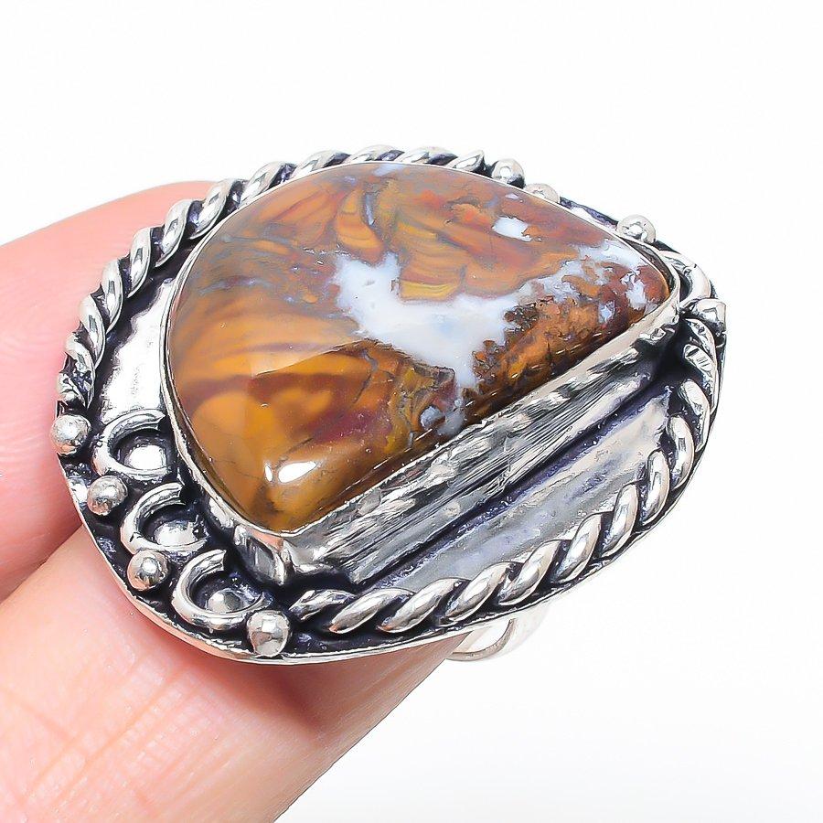 Кольцо из серебра 925 пробы с натуральным драгоценным камнем мукаит, размер 7,5 N8N48
Кольцо из серебра 925 пробы с натуральным драгоценным камнем мукаит, размер 7,5 N8N48