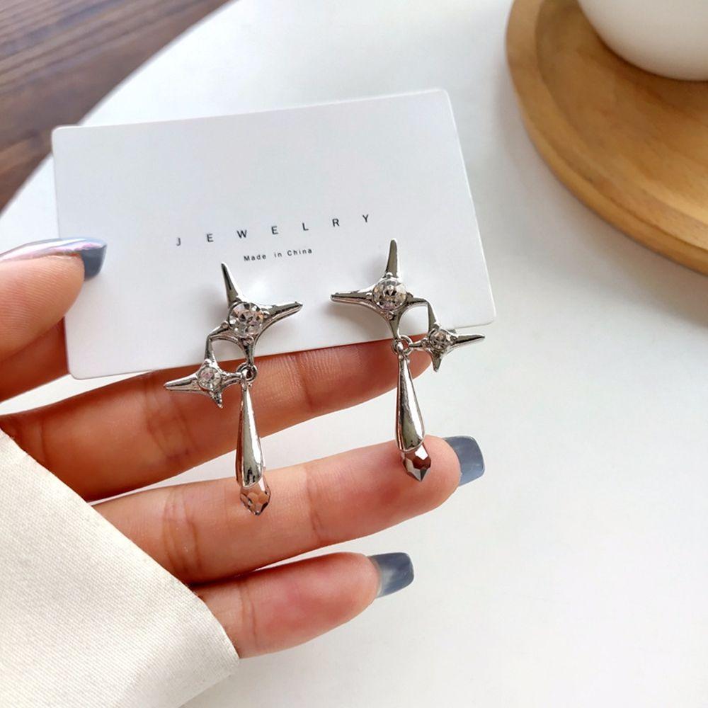 Elegant Korean Women Shiny Zinc Zinc Alloy Diamond Stud Earrings Star Female Earrings Water Drop Earrings
Elegant Korean Women Shiny Zinc Zinc Alloy Diamond Stud Earrings Star Female Earrings Water Drop Earrings