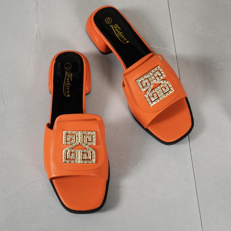 Fashion Sandals and Slippers Women s Summer Wear Fashion 2025 New Versatile Flat Bottom 36
Fashion Sandals and Slippers Women s Summer Wear Fashion 2025 New Versatile Flat Bottom 36