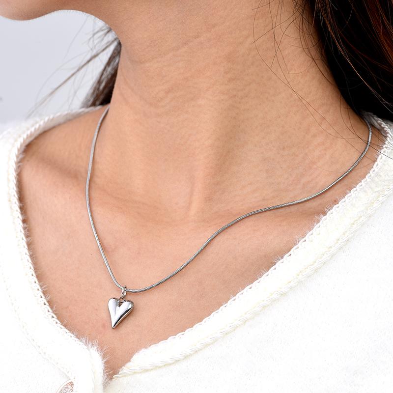 Fashion Stainless Steel Heart Pendant Round Chain Choker Necklace For Women Girls Trendy Simple Cute Love Daily Zircon Necklace медный
Fashion Stainless Steel Heart Pendant Round Chain Choker Necklace For Women Girls Trendy Simple Cute Love Daily Zircon Necklace медный