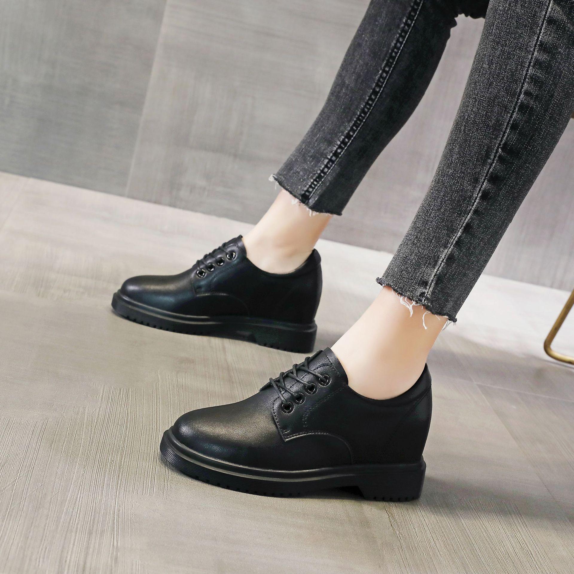 Genuine Leather Women s Shoes 2025 Autumn New Platform Wedges Shoes Women s British Style Elevated Lace Up Casual Women s Shoes 39
Genuine Leather Women s Shoes 2025 Autumn New Platform Wedges Shoes Women s British Style Elevated Lace Up Casual Women s Shoes 39