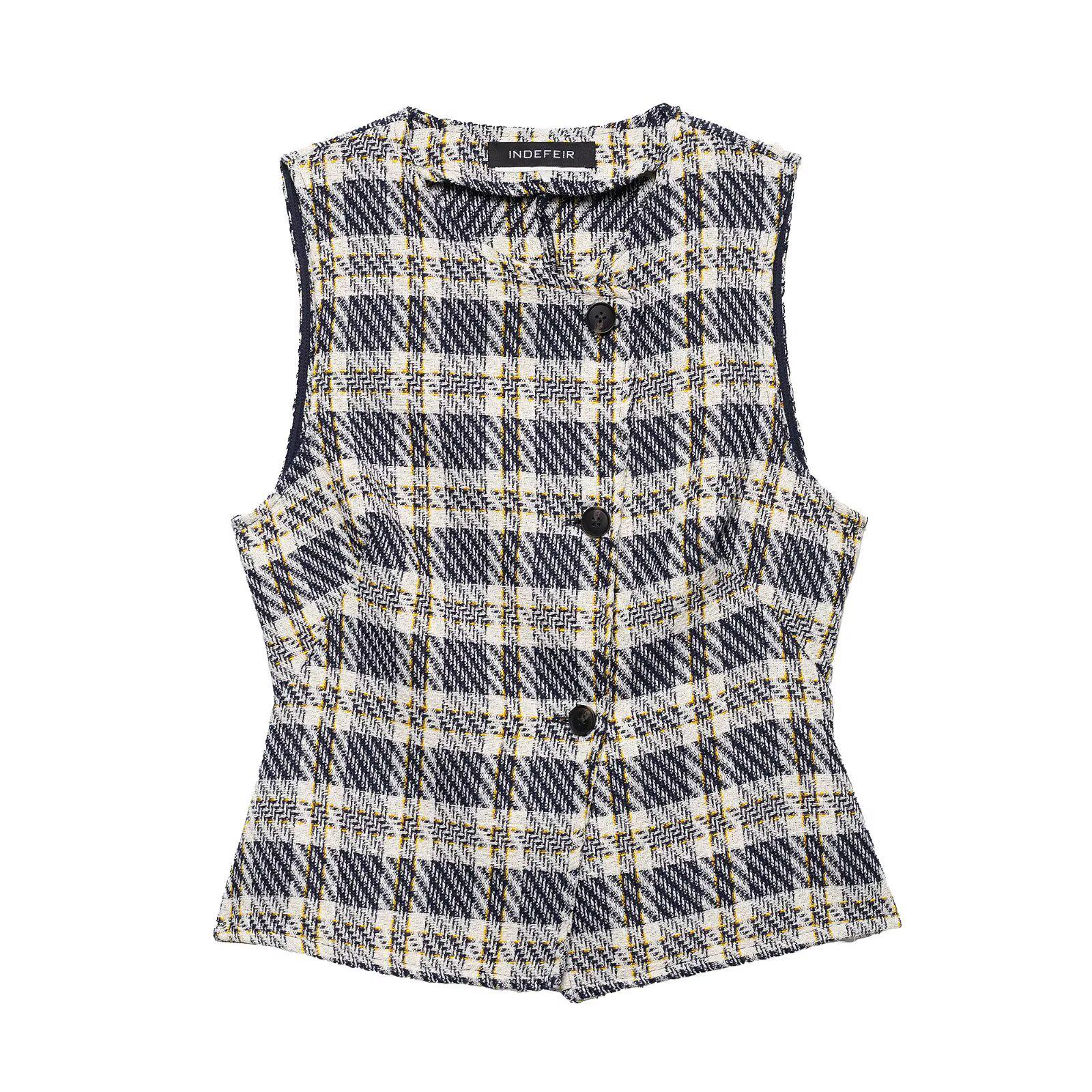 European & American Women s Plaid Single-Breasted Sleeveless Vest + Skirt-Pants Set Large
European & American Women s Plaid Single-Breasted Sleeveless Vest + Skirt-Pants Set Large