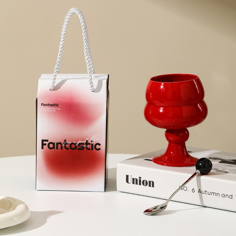 Light Luxury Goblet Ceramic Cup Souvenir High Quality Drink Water Cup Women s Gift Creative Ice Cream Cup Gift 301-400ml
Light Luxury Goblet Ceramic Cup Souvenir High Quality Drink Water Cup Women s Gift Creative Ice Cream Cup Gift 301-400ml