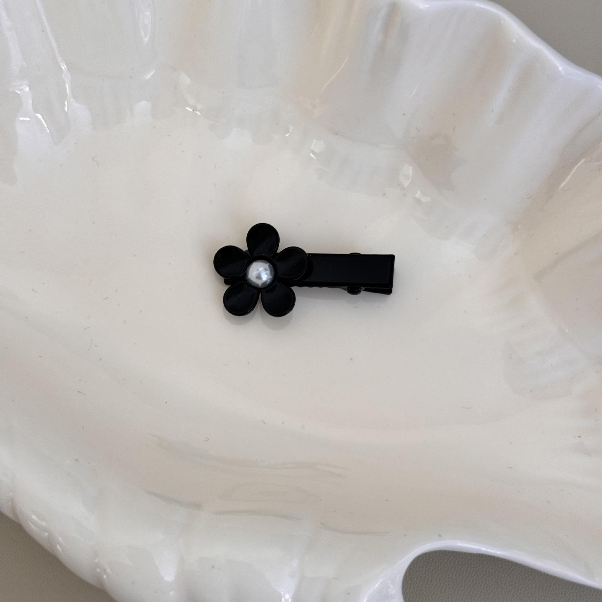 Милая серебристая система металлический маленький цветок заколка для волос женская темпераментная заколка для челки сбоку изящная боковая заколка аксессуары для волос
Милая серебристая система металлический маленький цветок заколка для волос женская темпераментная заколка для челки сбоку изящная боковая заколка аксессуары для волос