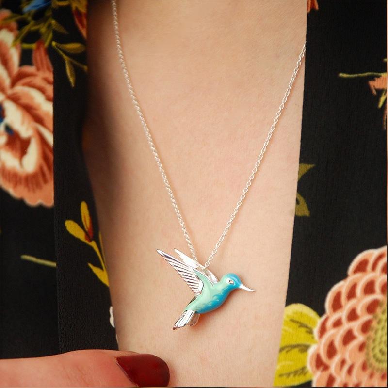 Hummingbird Chain Necklace Exquisite Blue Enamel Bird Pendant Clavicle Chain Necklace For Women Party Anniversary Zircon Gifts
Hummingbird Chain Necklace Exquisite Blue Enamel Bird Pendant Clavicle Chain Necklace For Women Party Anniversary Zircon Gifts