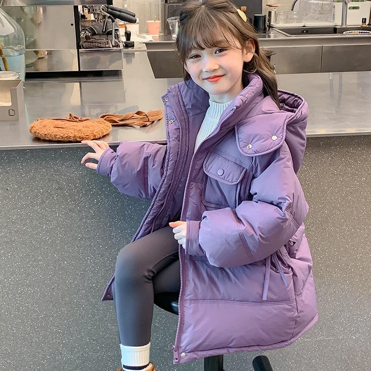 Stylish and Warm Winter Coats for Girls – Perfect for Keeping Them Cozy and Fashionable During The Cold Season. 120cm фиолетовый
Stylish and Warm Winter Coats for Girls – Perfect for Keeping Them Cozy and Fashionable During The Cold Season. 120cm фиолетовый