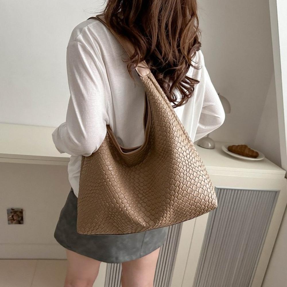Large Capacity Hobo Bag PU Leather Underarm Bag Fashion Woven Braided Satchel Outdoor коричневий
Large Capacity Hobo Bag PU Leather Underarm Bag Fashion Woven Braided Satchel Outdoor коричневий