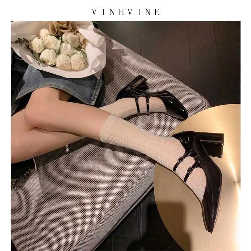 Ретро туфли Мэри Джейн женские 2025 весна и осень новые французский средний каблук красные одинарные туфли женские толстый каблук маленькие красные туфли туфли на высоком каблуке 39 чёрный
Ретро туфли Мэри Джейн женские 2025 весна и осень новые французский средний каблук красные одинарные туфли женские толстый каблук маленькие красные туфли туфли на высоком каблуке 39 чёрный