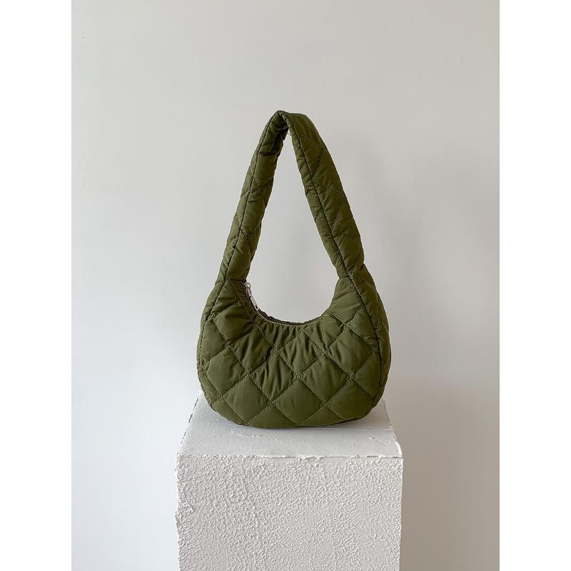 Нейлоновая сумка из ромбовидного хлопка, новая модная сумка на плечо осень-зима, женская сумка под мышку в стиле ретро с ощущением высокого класса, женская зелёный
Нейлоновая сумка из ромбовидного хлопка, новая модная сумка на плечо осень-зима, женская сумка под мышку в стиле ретро с ощущением высокого класса, женская зелёный