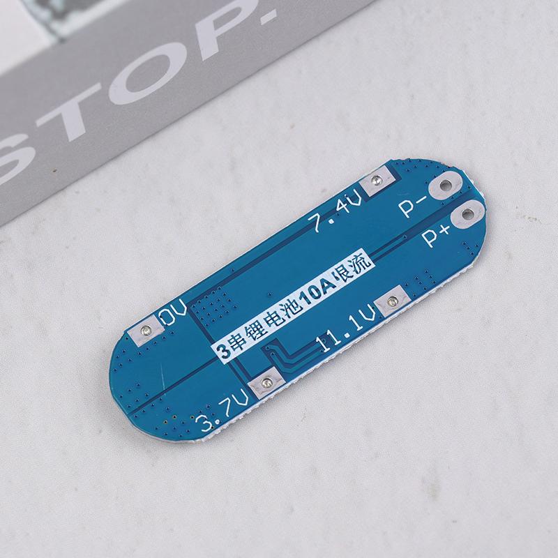 Плата захисту зарядного пристрою літієвого акумулятора 3S 10A 12,6 В 18650 Power Bank Charging Bms Плата літій-іонного акумулятора 3S one size
Плата захисту зарядного пристрою літієвого акумулятора 3S 10A 12,6 В 18650 Power Bank Charging Bms Плата літій-іонного акумулятора 3S one size