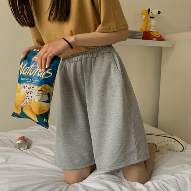 European & American Trendy Women s Loose Shorts - Hot Selling Fashion Extra Large сірий колір
European & American Trendy Women s Loose Shorts - Hot Selling Fashion Extra Large сірий колір