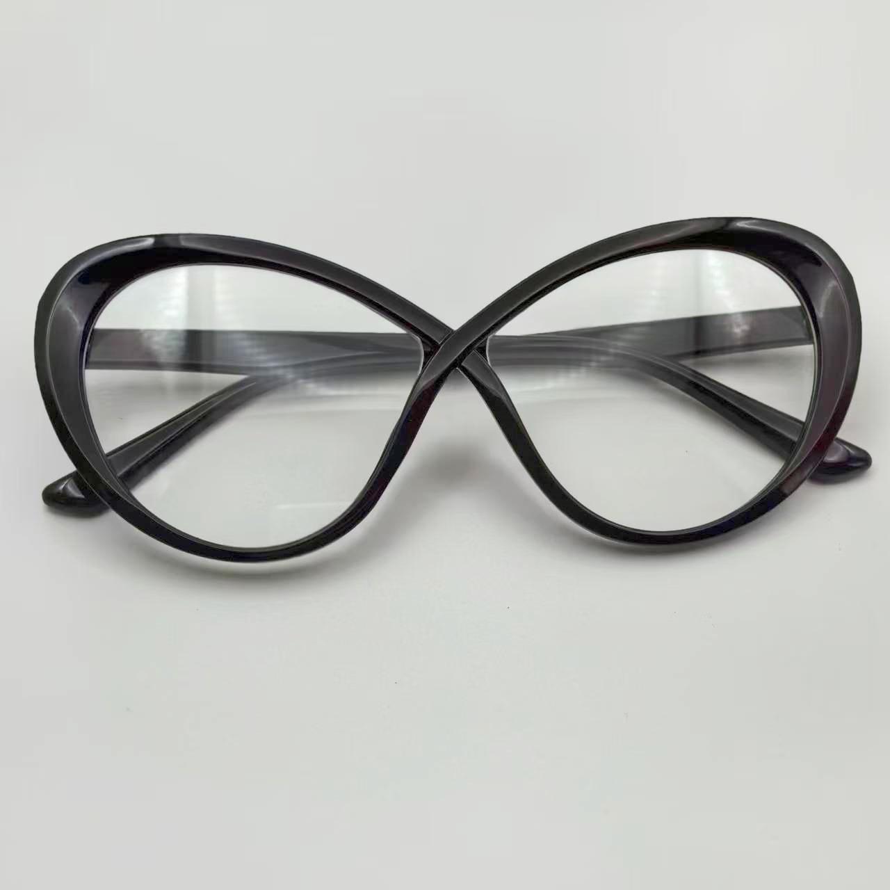 Transparent Cat Eye Pc Eyeglasses Frames Women Men Plain Glasses Round Eyewear Blocking Optical Spectacle Eyeglasses with Lenses
Transparent Cat Eye Pc Eyeglasses Frames Women Men Plain Glasses Round Eyewear Blocking Optical Spectacle Eyeglasses with Lenses