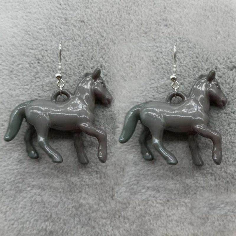 New resin powder cute horse pendant DIY making earrings jewelry accessories girl piercing earrings gift
New resin powder cute horse pendant DIY making earrings jewelry accessories girl piercing earrings gift