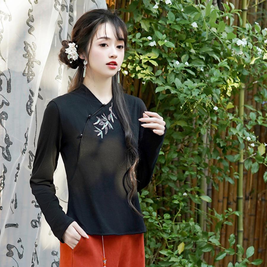 Зимний ретро китайский костюм Тан: Меховой воротник, Застежка-пуговица «лягушка», Принт «кои», На флисовой подкладке, Утепленный комплект: топ и костюм для чая Medium
Зимний ретро китайский костюм Тан: Меховой воротник, Застежка-пуговица «лягушка», Принт «кои», На флисовой подкладке, Утепленный комплект: топ и костюм для чая Medium