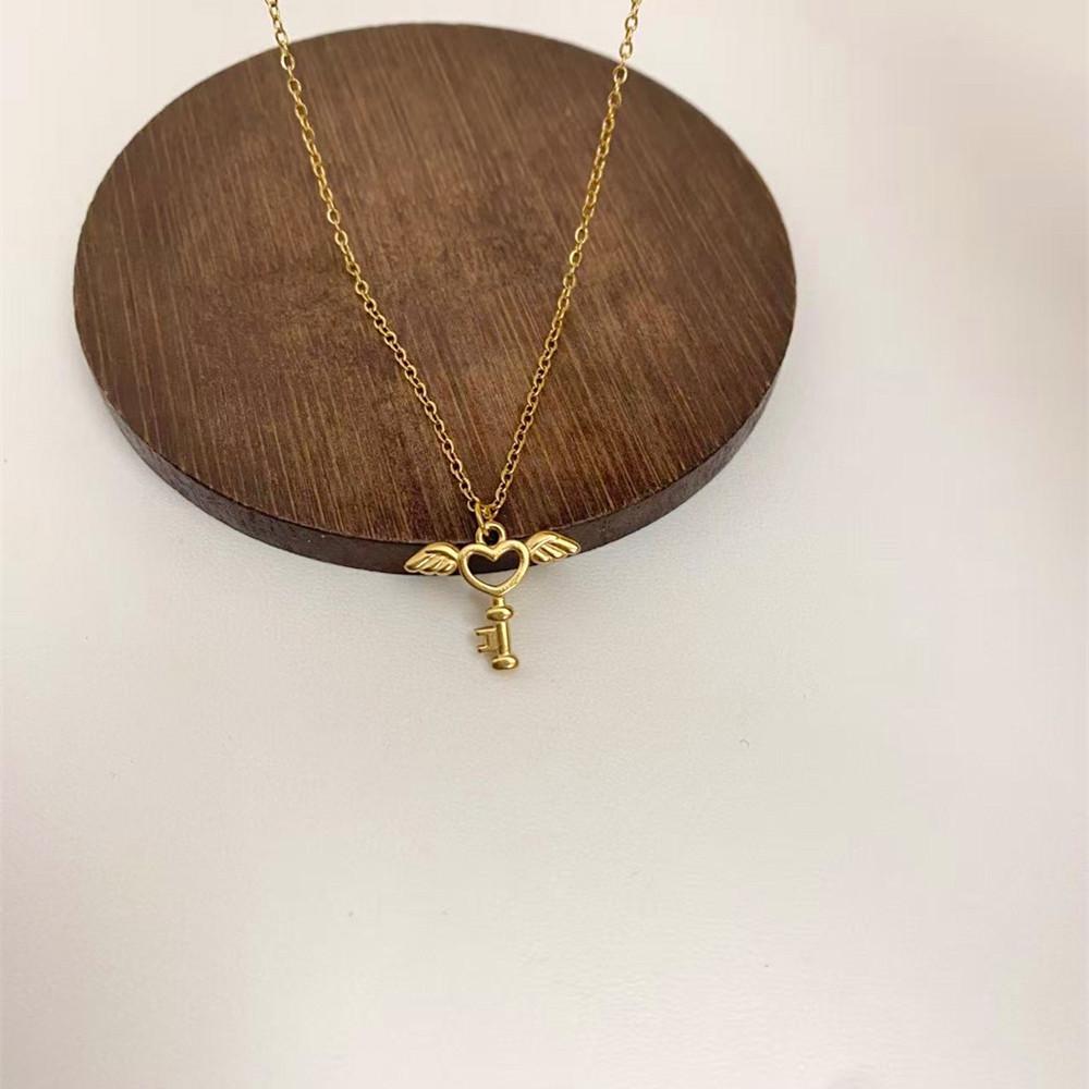 Charming Angel Wings Heart Pendant Necklace - Durable Titanium Steel золотой
Charming Angel Wings Heart Pendant Necklace - Durable Titanium Steel золотой