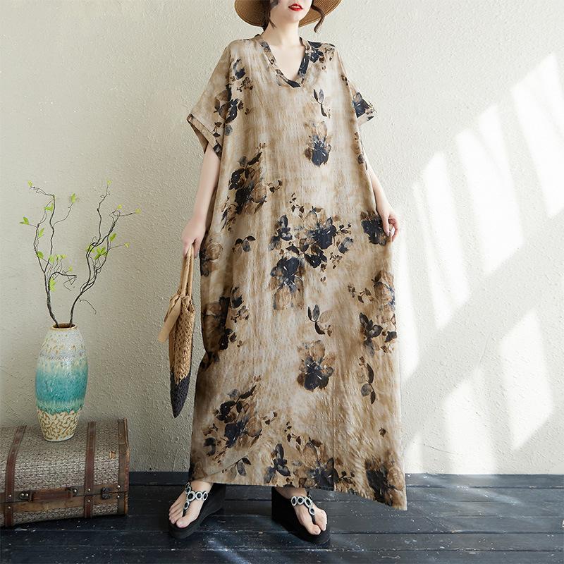 Real shot summer V-neck thin cotton and linen large size loose literary holiday wind beach skirt covering meat long robe Large size average size
Real shot summer V-neck thin cotton and linen large size loose literary holiday wind beach skirt covering meat long robe Large size average size