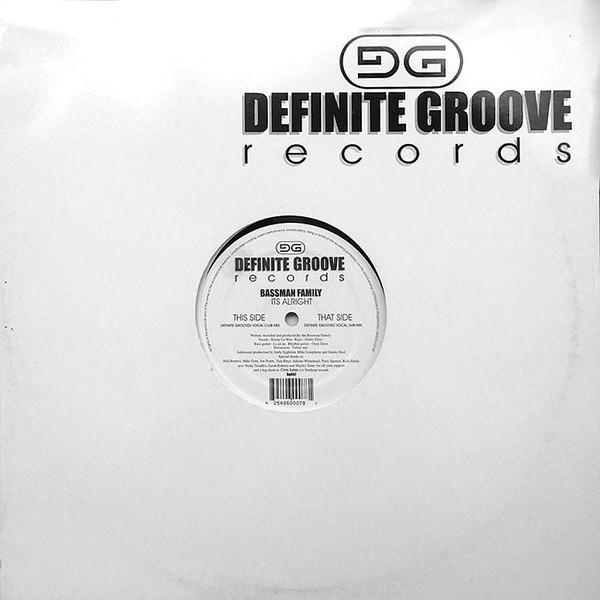 12inch Record BASSMAN FAMILY - Its Alright DG002 Definite Groove 2003 UK Dance & Electronica Used
12inch Record BASSMAN FAMILY - Its Alright DG002 Definite Groove 2003 UK Dance & Electronica Used