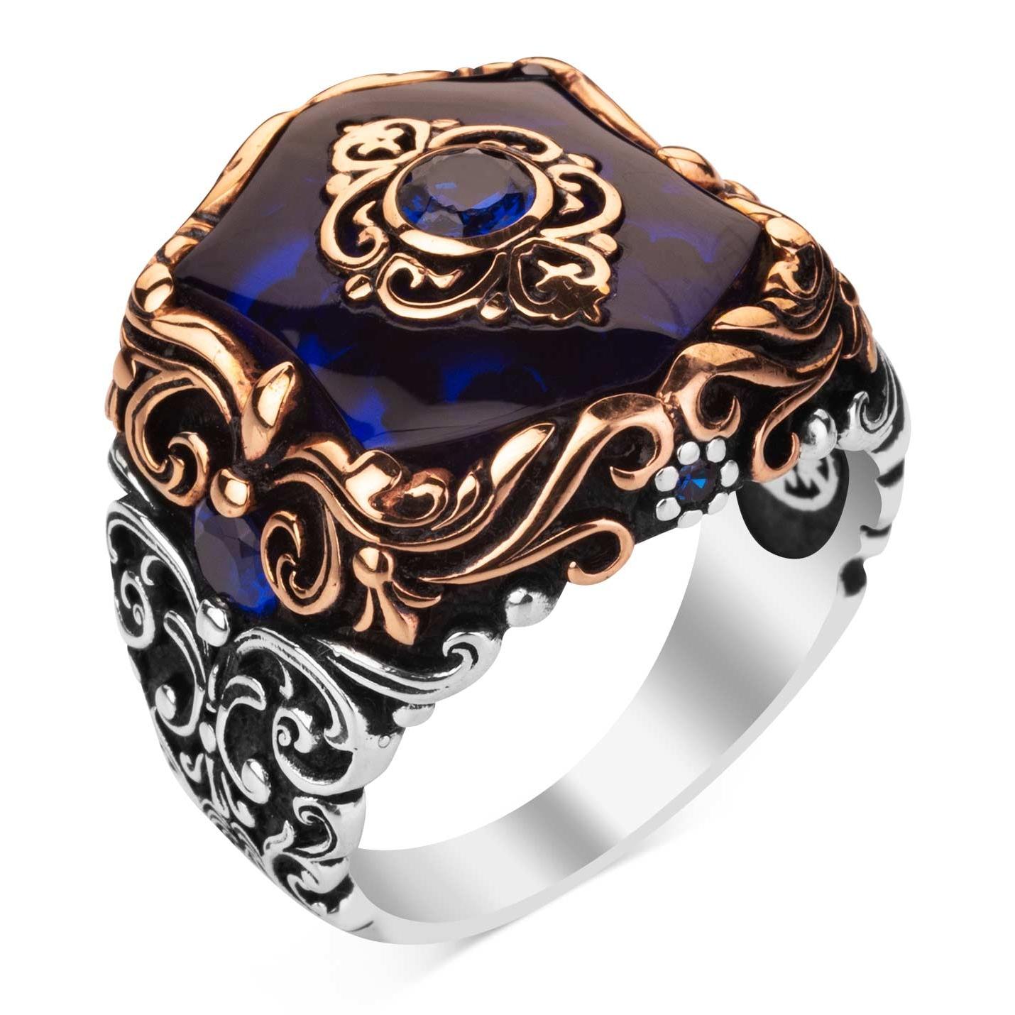 Плитка Модель Циркон Синий Камень Серебряное мужское кольцо
Плитка Модель Циркон Синий Камень Серебряное мужское кольцо