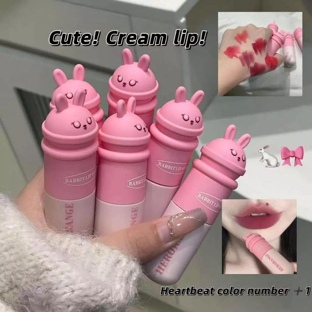 Smooth&Mist Lip Clay Blendable Non-Drying Matte Lightweight Lip Glaze Korean Style Cute Design
Smooth&Mist Lip Clay Blendable Non-Drying Matte Lightweight Lip Glaze Korean Style Cute Design
