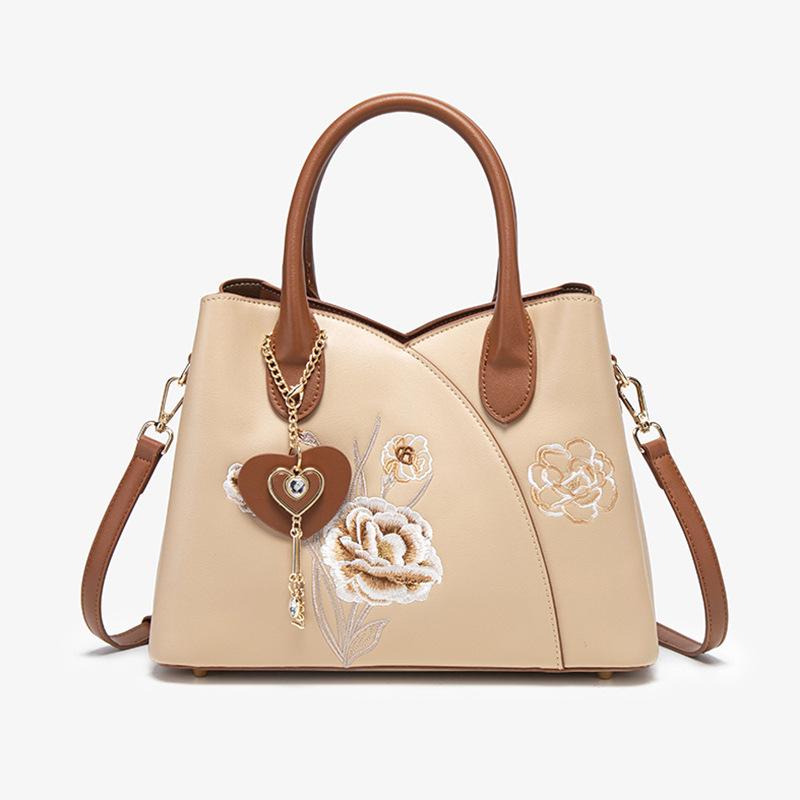 Autumn And Winter Bags, New Chinese-Style Guochao Bags, Women S Capacity, Big Wedding Bags, Mother Bags, Retro Texture, Versatile
Autumn And Winter Bags, New Chinese-Style Guochao Bags, Women S Capacity, Big Wedding Bags, Mother Bags, Retro Texture, Versatile