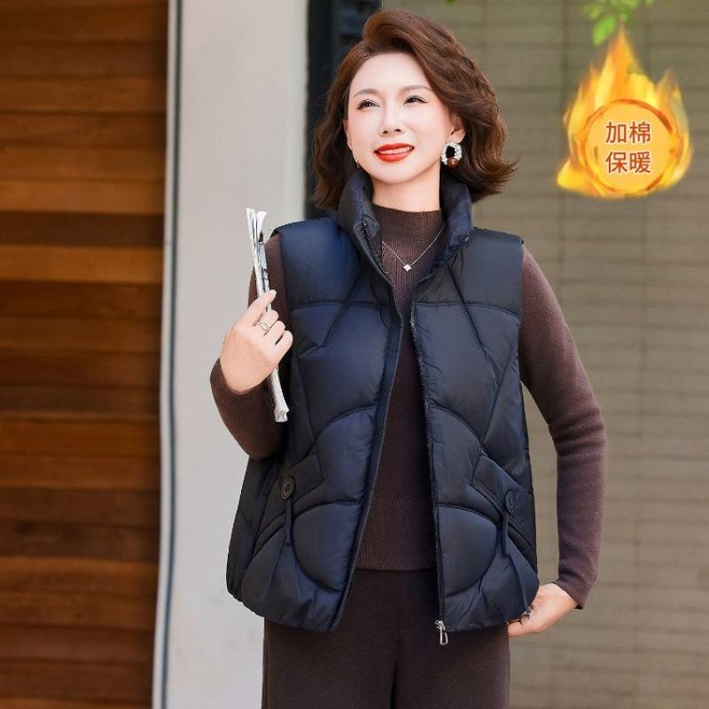 Middle-aged and old women s autumn and winter vest fashion cotton-padded clothes women s short new vest thickened warm vest cotton jacket 2XL recommended 140-80kg чёрный
Middle-aged and old women s autumn and winter vest fashion cotton-padded clothes women s short new vest thickened warm vest cotton jacket 2XL recommended 140-80kg чёрный