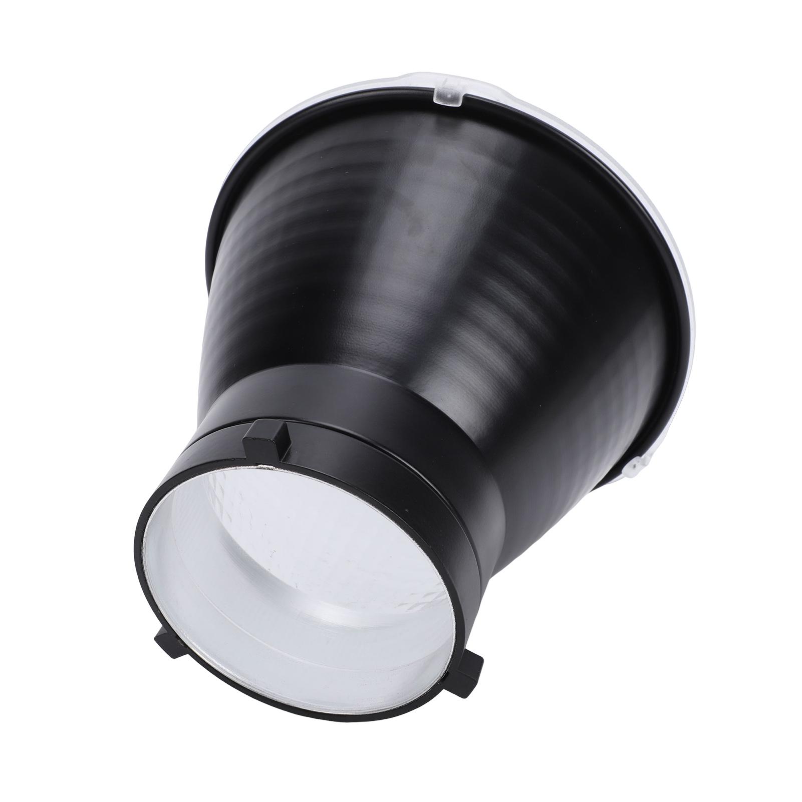7 Inch Standard Reflector with Removable Diffusion Disc and White Nylon Soft Cloth Diffuser, Fit for Bowens Mount
7 Inch Standard Reflector with Removable Diffusion Disc and White Nylon Soft Cloth Diffuser, Fit for Bowens Mount