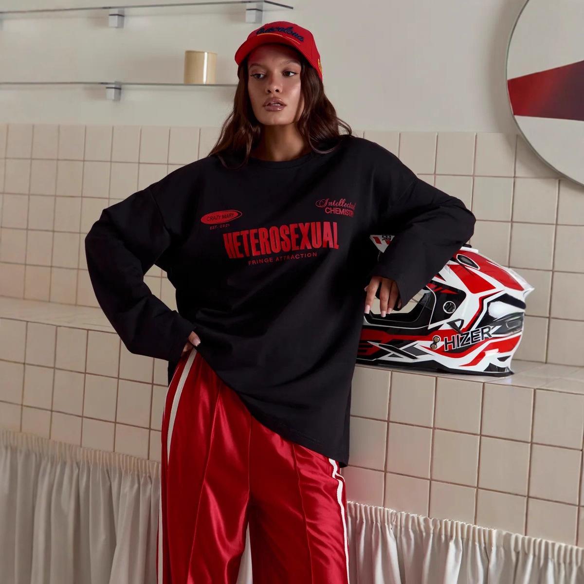 100% pure cotton autumn new street personality trend ruffian handsome design sense printed versatile commuter top women XXXL чорний
100% pure cotton autumn new street personality trend ruffian handsome design sense printed versatile commuter top women XXXL чорний