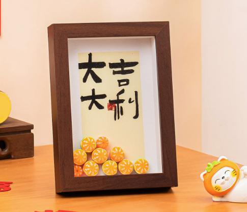 Lucky Horse Figurine for Home Entrance and Living Room Creative Tabletop Decoration for Chinese New Year Spring Festival
Lucky Horse Figurine for Home Entrance and Living Room Creative Tabletop Decoration for Chinese New Year Spring Festival