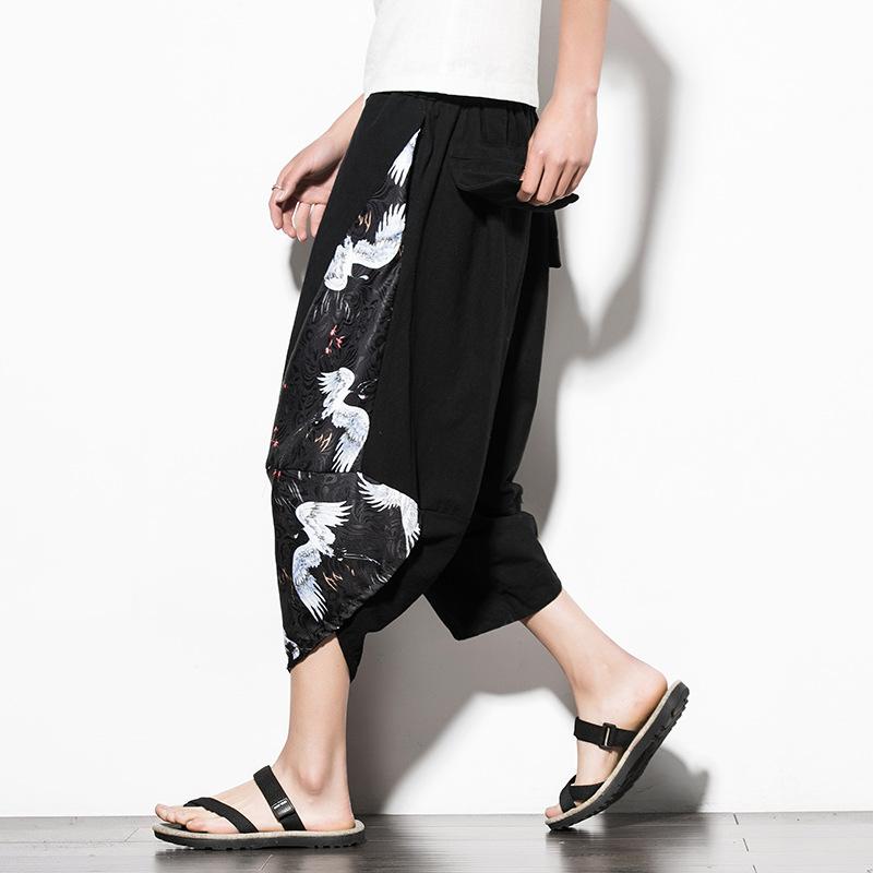 Summer Men Harajuku Harem Pants Cotton Joggers Calf-Length Pants Male Vintage Chinese Style Print Trousers 5XL
Summer Men Harajuku Harem Pants Cotton Joggers Calf-Length Pants Male Vintage Chinese Style Print Trousers 5XL