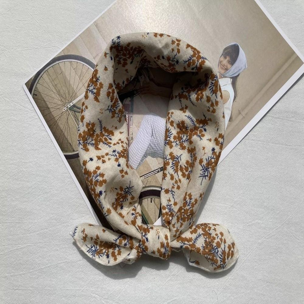 Elegant Silk Scarf Skin-Friendly Floral Neckerchief Trendy Square Headwrap Travel Style F
Elegant Silk Scarf Skin-Friendly Floral Neckerchief Trendy Square Headwrap Travel Style F