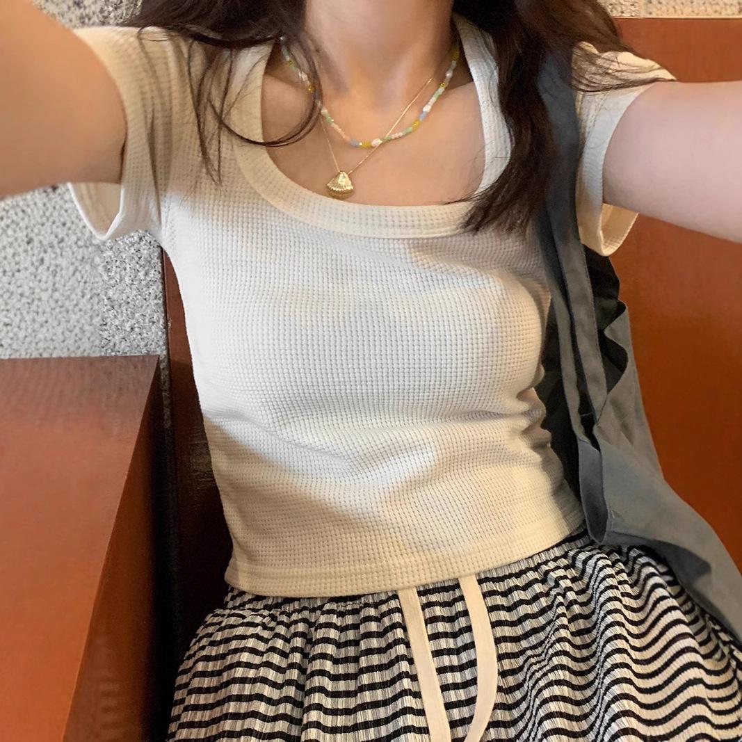 Women s U-Neck Summer Knit T-Shirt - Slim Fit, Sweet & Spicy Short Puff Sleeve Top Extra Large
Women s U-Neck Summer Knit T-Shirt - Slim Fit, Sweet & Spicy Short Puff Sleeve Top Extra Large