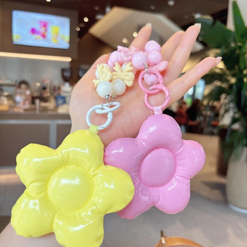Leather Cotton-Filled Three-Dimensional Flower Keychain, Mobile Phone Chain, Fashionable Bag Pendant рожевий
Leather Cotton-Filled Three-Dimensional Flower Keychain, Mobile Phone Chain, Fashionable Bag Pendant рожевий