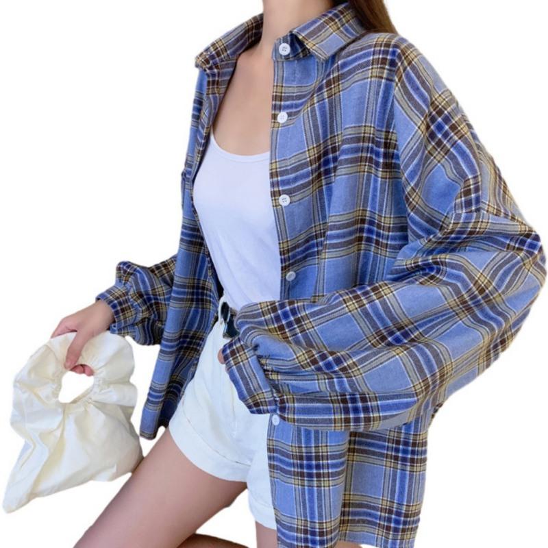 Женская летняя длинная свободная рубашка в клетку с длинными рукавами и лацканами с падающими плечами
Женская летняя длинная свободная рубашка в клетку с длинными рукавами и лацканами с падающими плечами
