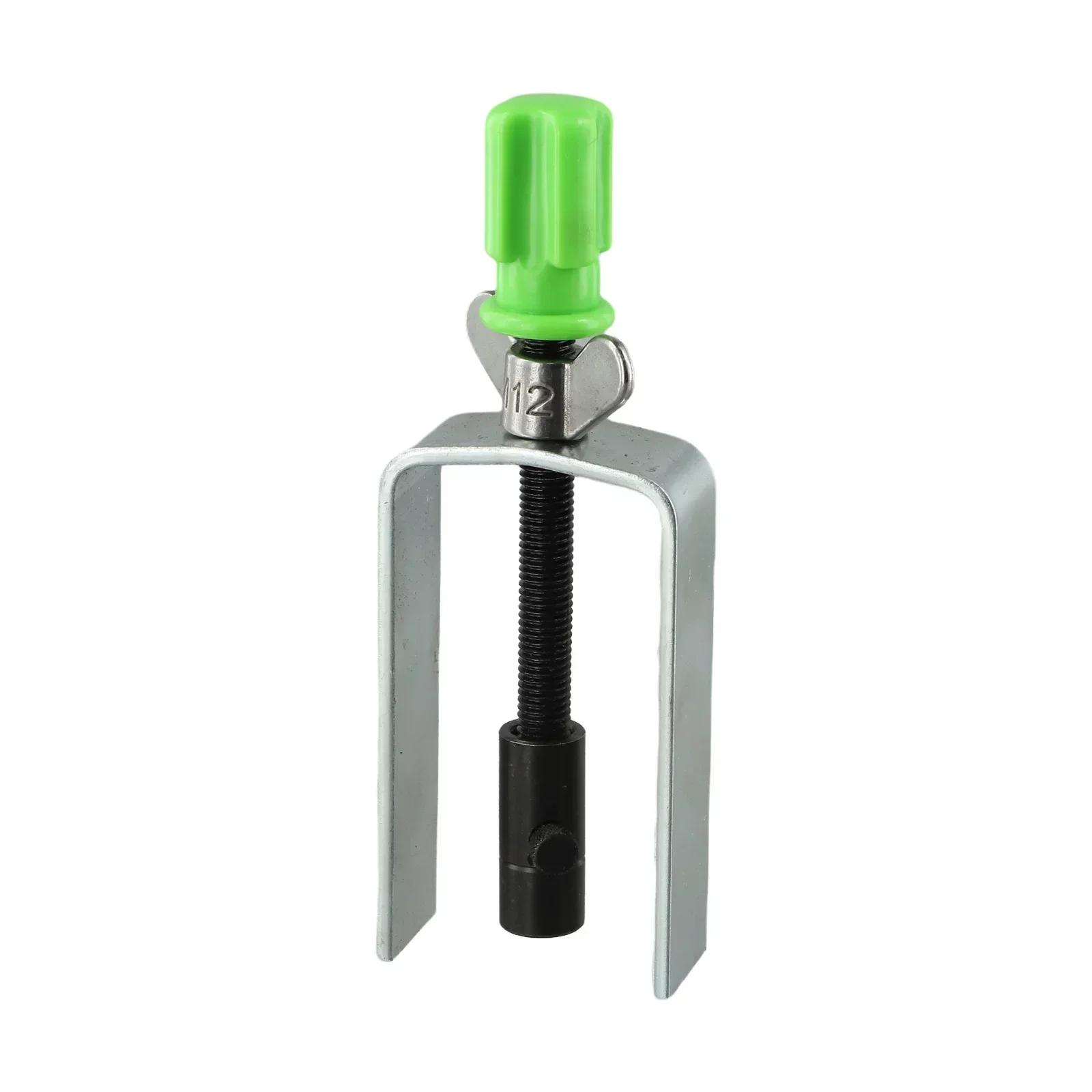 Snap Ring Tool Steering Wheel Remover DIY Repair Automotive Service Efficient Work Simplifies Service Automotive Repair China Mainland
Snap Ring Tool Steering Wheel Remover DIY Repair Automotive Service Efficient Work Simplifies Service Automotive Repair China Mainland