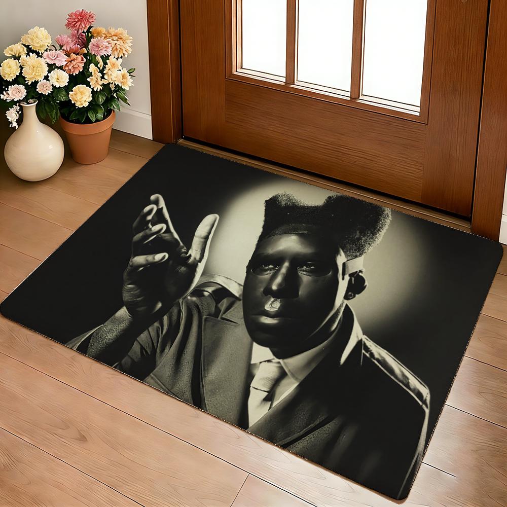 CHROMAKOPIA Like Him Hip Pop Artist Rapper Music Floor Mat Cozy Flannel Soft Thick Non-Slip Mat For Living Room Bedroom Kitchen 40x60cm
CHROMAKOPIA Like Him Hip Pop Artist Rapper Music Floor Mat Cozy Flannel Soft Thick Non-Slip Mat For Living Room Bedroom Kitchen 40x60cm