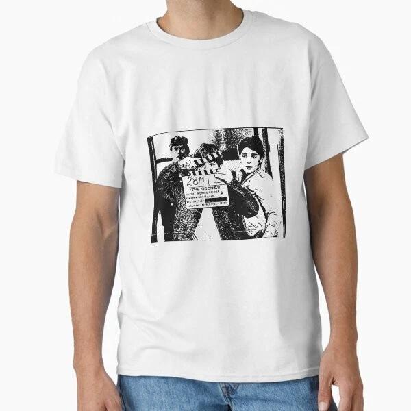 The Goonies Classic T-Shirt Made in USA/AUS T-Shirt S-2XL 3XL
The Goonies Classic T-Shirt Made in USA/AUS T-Shirt S-2XL 3XL