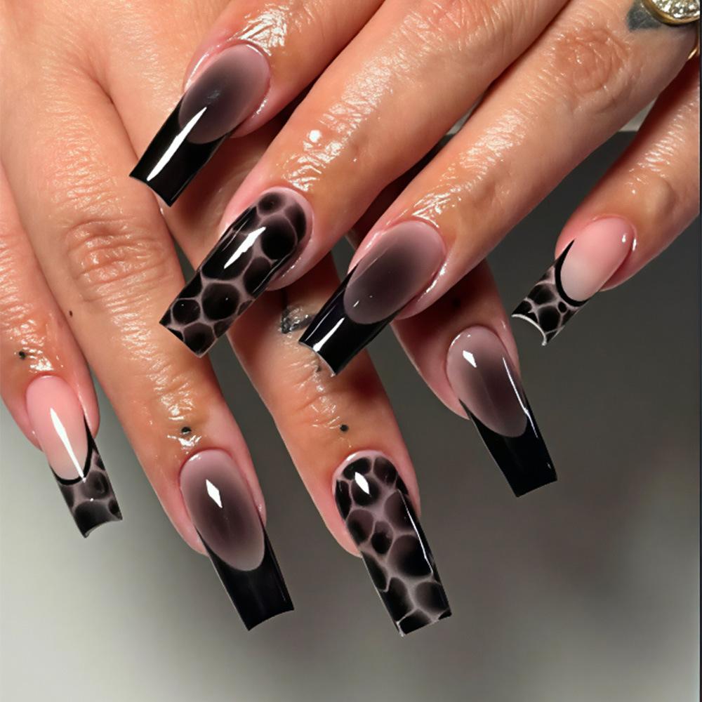 24PCS Glitter French Press on Fake Nails Simple Black Stars with Colorful Rhinestones Medium Square False Nails Ins Style Nails
24PCS Glitter French Press on Fake Nails Simple Black Stars with Colorful Rhinestones Medium Square False Nails Ins Style Nails