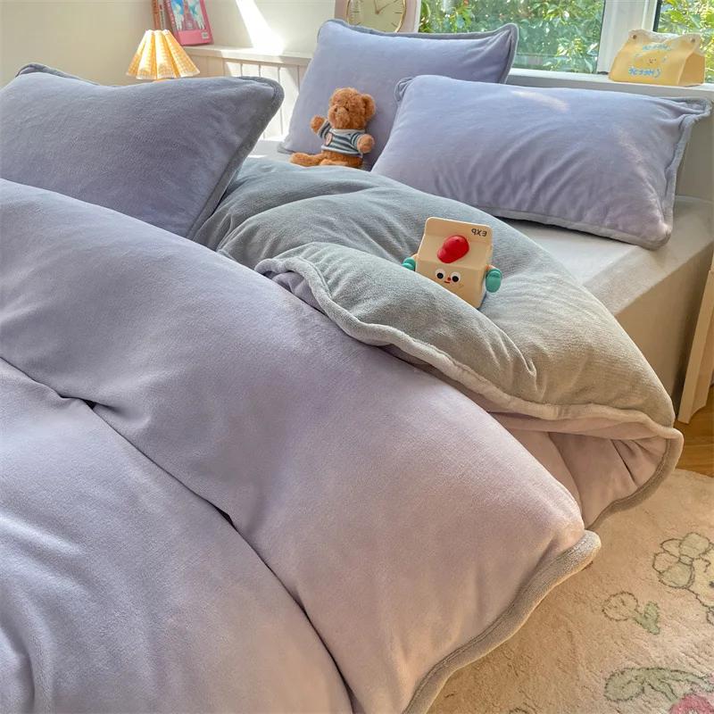 Solid color hemming series milk fleece four-piece set, universal in all seasons, comfortable 1.8m Sheet 4pcs
Solid color hemming series milk fleece four-piece set, universal in all seasons, comfortable 1.8m Sheet 4pcs