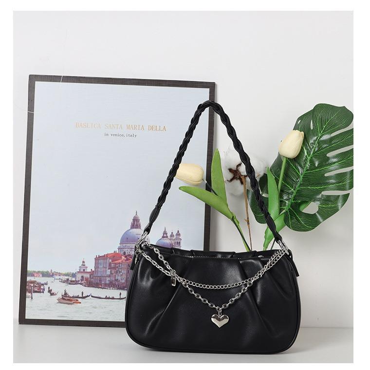 Summer New Niche Design Bag for Women, Wrinkled Cloud Square Handbag, Crossbody Versatile Underarm Bag for Women чёрный
Summer New Niche Design Bag for Women, Wrinkled Cloud Square Handbag, Crossbody Versatile Underarm Bag for Women чёрный