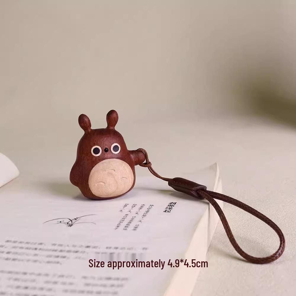 Handmade Wooden Totoro Car Ornament: Magnetic Cloth Bag with Golden Thread
Handmade Wooden Totoro Car Ornament: Magnetic Cloth Bag with Golden Thread