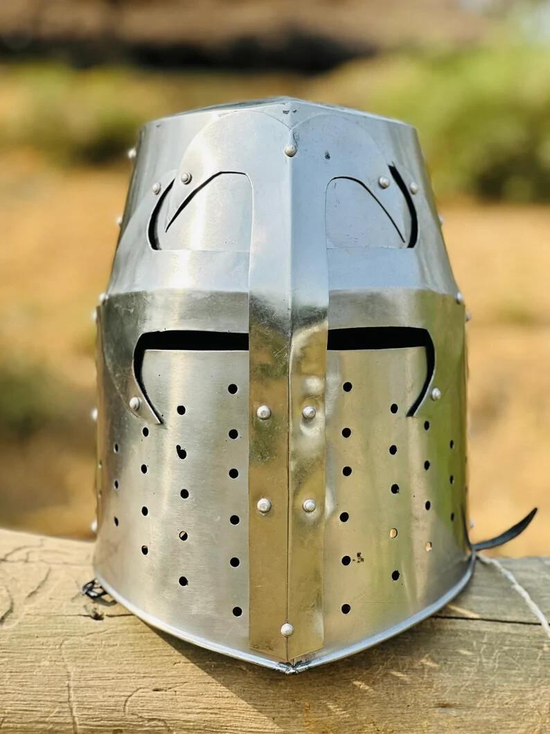 Handmade Medieval crusader helmet | Templar Knight helmet Silver Finish срібний
Handmade Medieval crusader helmet | Templar Knight helmet Silver Finish срібний