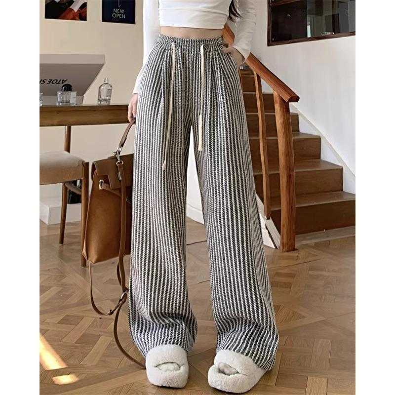Korean Chic Knit Striped High-Waist Wide-Leg Pants for Women - Autumn/Winter XL (121-130 jin)
Korean Chic Knit Striped High-Waist Wide-Leg Pants for Women - Autumn/Winter XL (121-130 jin)