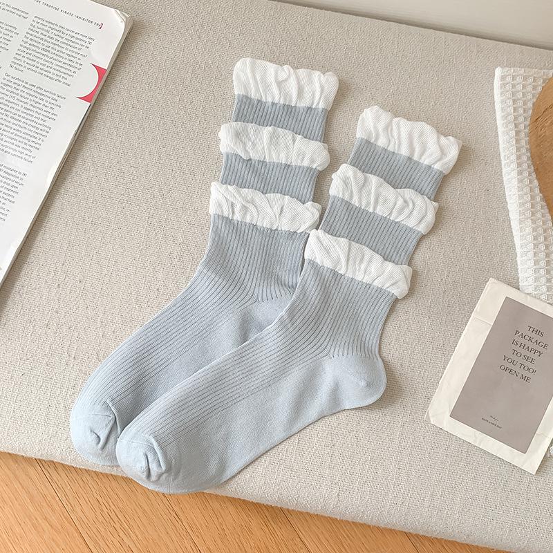 Женские летние гольфы выше колена конфетных цветов с рюшами в стиле Лолита One Size светло-синий
Женские летние гольфы выше колена конфетных цветов с рюшами в стиле Лолита One Size светло-синий