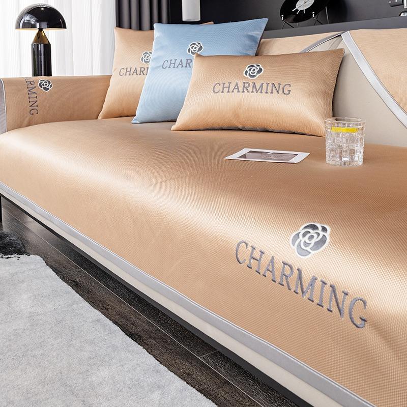 Подушка для дивана из ледяного шелка, летняя Нескользящая подушка для сиденья на лето, серая, дышащая, легкая, роскошная ткань для чехла на диван 70*70cm
Подушка для дивана из ледяного шелка, летняя Нескользящая подушка для сиденья на лето, серая, дышащая, легкая, роскошная ткань для чехла на диван 70*70cm