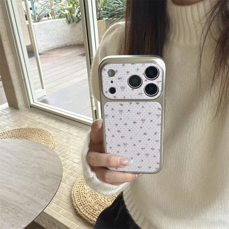 iPhone 17, 16 Pro Max, 15, 14 Case: Electroplated Pink Floral Bow Design for Women iPhone 14
iPhone 17, 16 Pro Max, 15, 14 Case: Electroplated Pink Floral Bow Design for Women iPhone 14