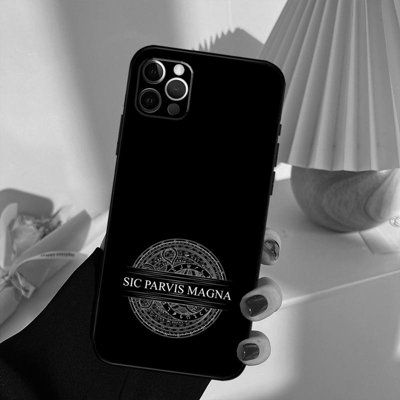 Sic Parvis Magna Uncharted Case For iPhone 11 12 13 14 15 16 Pro Max Cover For iPhone 13 12 Mini XR X XS Max Plus iPhone 16 Plus
Sic Parvis Magna Uncharted Case For iPhone 11 12 13 14 15 16 Pro Max Cover For iPhone 13 12 Mini XR X XS Max Plus iPhone 16 Plus